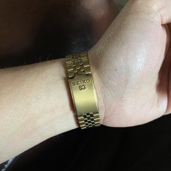 Timeland - The band of the same Seiko, where the links were added to the bracelet. - Watch Repair Near Me - Los Angeles, California Timeland - The band of the same Seiko, where the links were added to the bracelet. - Watch Repair Near Me - Los Angeles, California