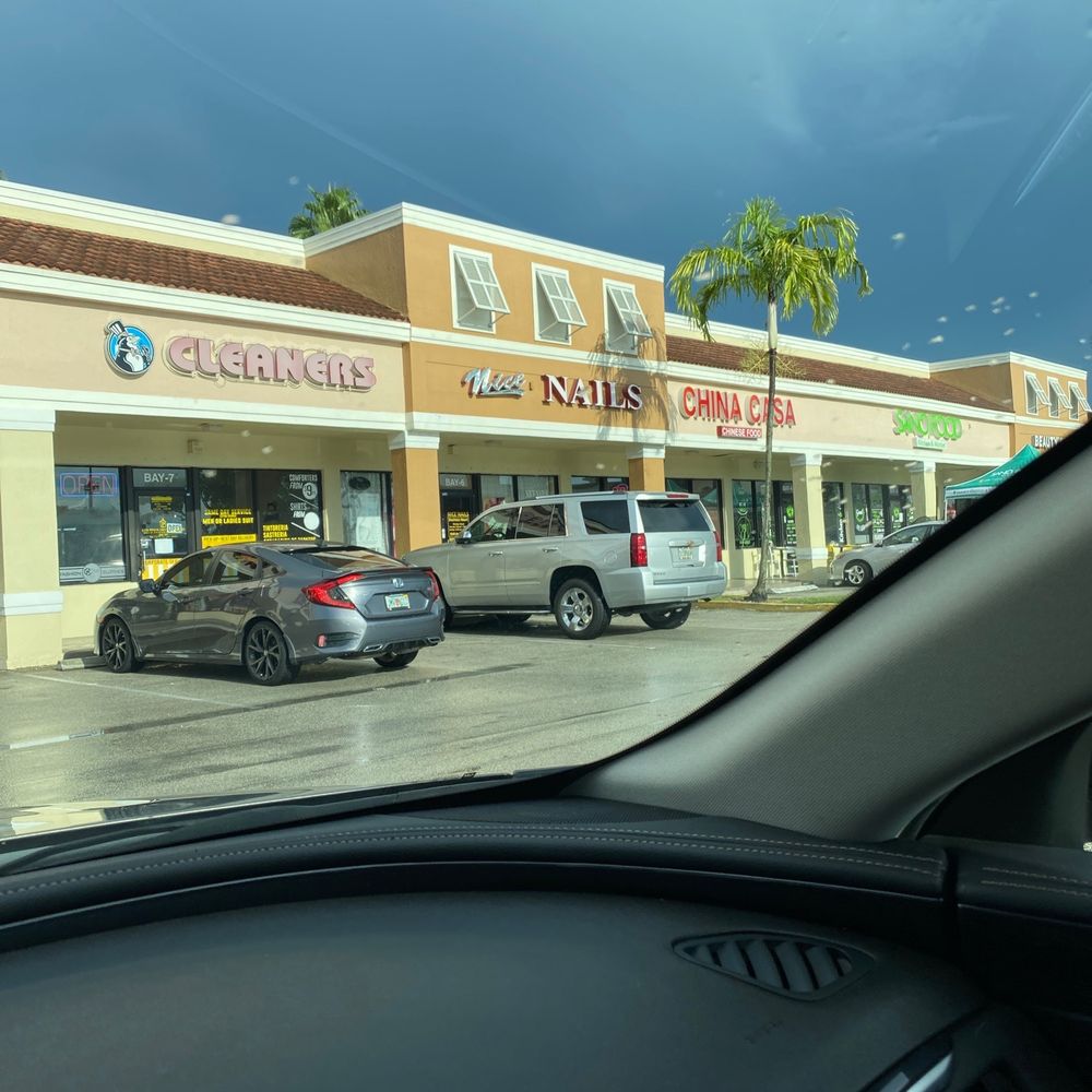 China Casa - Waiting on food in car due to COVID-19 - Chinese Near Me - Hialeah, Florida