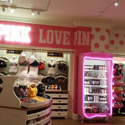 Victoria's Secret & PINK
