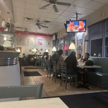 El Fogon - Restaurant dining area - Peruvian Near Me - Miramar, Florida