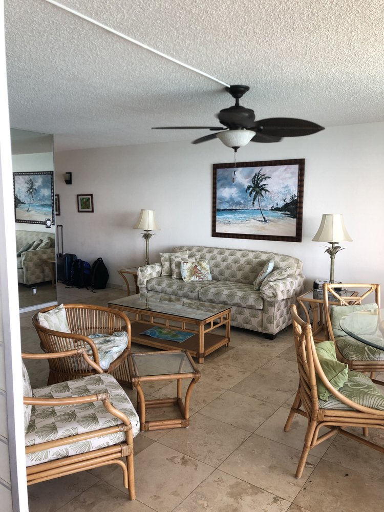 Hololani Resort