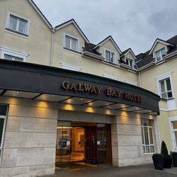 Galway Bay Hotel - Entrance