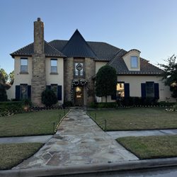 Hou Tex Outdoor Services - Christmas lights