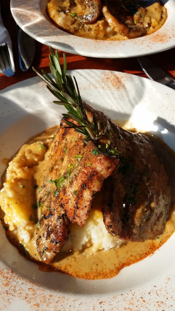 Bourbon Street Bar & Grill