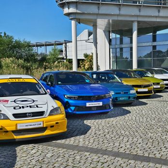 Opel - "125 Jahre Opel Automobilbau" - Automotive Near Me - Rüsselsheim, HE