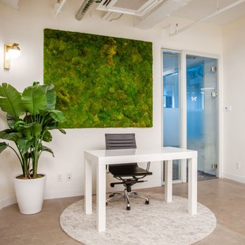 Primary-Penn Station - Front desk area. - Shared Office Spaces Near Me - New York, New York Primary-Penn Station - Front desk area. - Shared Office Spaces Near Me - New York, New York