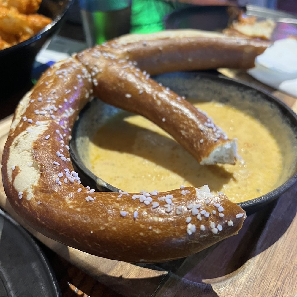 Big Al's - Pretzel and cheese - Sports Bars Near Me - Vancouver, Washington Big Al's - Pretzel and cheese - Sports Bars Near Me - Vancouver, Washington