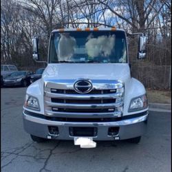 24/7 Towing - Felix-able and Friendly service