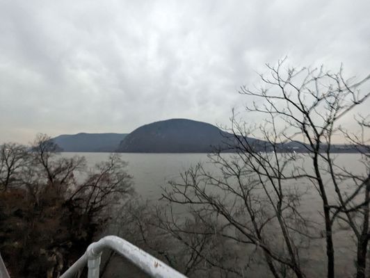 Breakneck Ridge by null