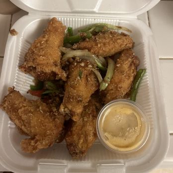 Lakeside Pho & Grill - A9. Crispy Fried Chicken Wings - Vietnamese Near Me - Lakeside, California Lakeside Pho & Grill - A9. Crispy Fried Chicken Wings - Vietnamese Near Me - Lakeside, California