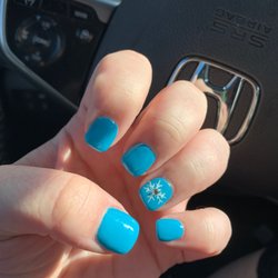 Sky Nails & Spa - Holiday bling!