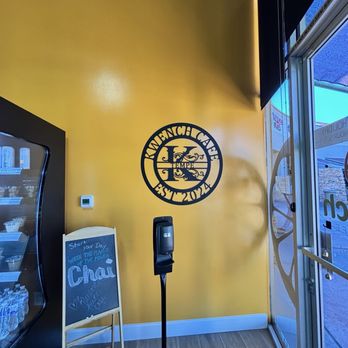 Kwench Juice Cafe - Juice Bars & Smoothies Near Me - Tempe, Arizona Kwench Juice Cafe - Juice Bars & Smoothies Near Me - Tempe, Arizona