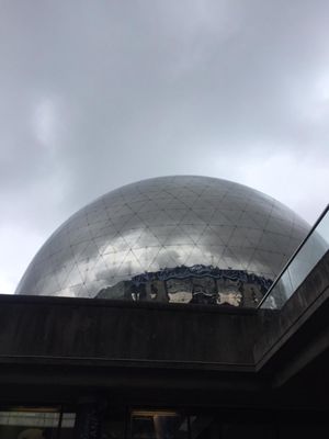 La Géode by null