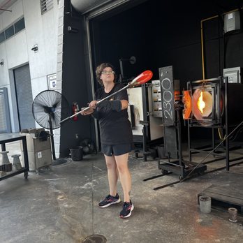 Hollywood Hot Glass - Hollywood Hot Glass with Jackie! - Art Galleries Near Me - Hollywood, Florida Hollywood Hot Glass - Hollywood Hot Glass with Jackie! - Art Galleries Near Me - Hollywood, Florida