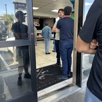 La Rosca Meat Market - Seafood Markets Near Me - Bell, California La Rosca Meat Market - Seafood Markets Near Me - Bell, California