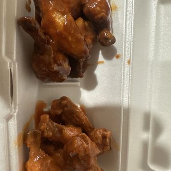Long Wong's Famous Wings - Mini wings - Chicken Wings Near Me - Phoenix, Arizona Long Wong's Famous Wings - Mini wings - Chicken Wings Near Me - Phoenix, Arizona