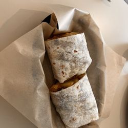 Cafe Nooner - Breakfast burrito