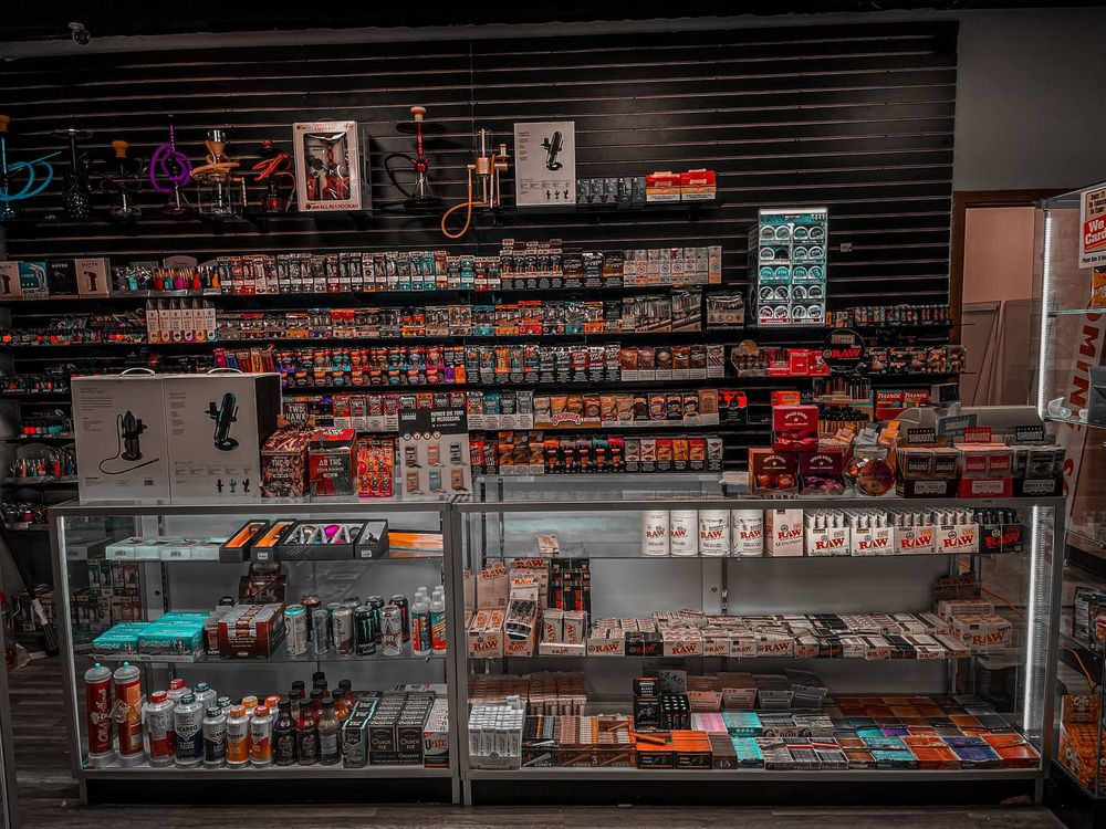 ZEEKE SMOKE SHOP & WIRELESS Updated October 2024 626 Jungermann Rd