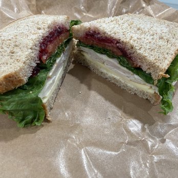 THE VERMONT COUNTRY DELI - Updated February 2026 - 299 Photos & 323