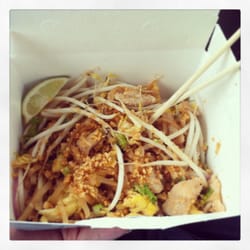Thai Me Up Food Truck - The BEST Pad Thai in Buffalo!!