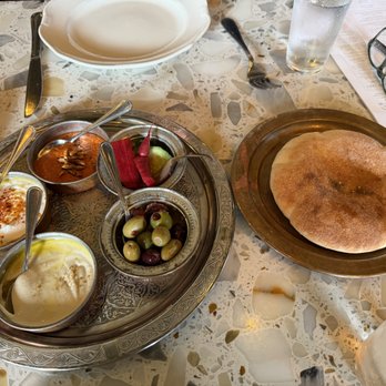 Dalida - breaking bread - Mediterranean Near Me - San Francisco, California