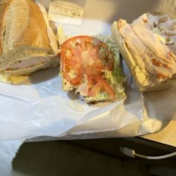 Old World Gourmet Market - Extremely little lettuce
