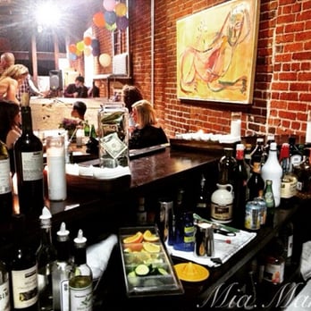 Mia's Martini - Bartenders Near Me Mia's Martini - Bartenders Near Me