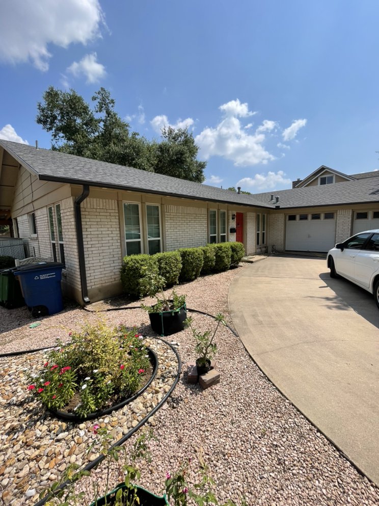 Slide of Kings Ranch Construction and Roofing