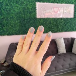 Acrylic nails with tips