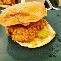 Burger Legend - Cajun spiced chicken sandwich