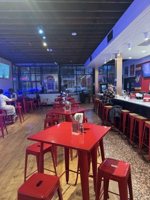 2700 Lyndale Ave S by null