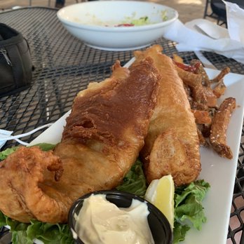 Lititz Springs Inn - Double fish & chips - Salad Near Me - Lititz, Pennsylvania
