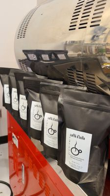 caffe d'bolla by null