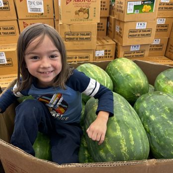 K & S WORLD MARKET - Updated April 2025 - 112 Photos & 149 Reviews