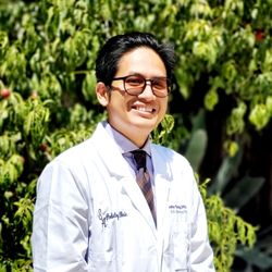 S&A Podiatry Clinic - Dr. Thorng