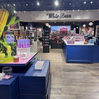 Bath & Body Works - Inside - Cosmetics & Beauty Supply Near Me - Rialto, California