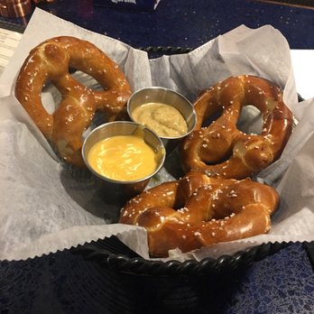 Brimstone Restaurant & Tavern - Sports Bars Near Me - Alpharetta, Georgia Brimstone Restaurant & Tavern - Sports Bars Near Me - Alpharetta, Georgia