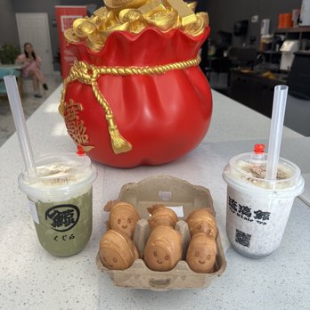 Whale Tea - Matcha crime brûlée, cheese egg waffles, and oreo crème brulee. - Bubble Tea Near Me - Virginia Beach, Virginia Whale Tea - Matcha crime brûlée, cheese egg waffles, and oreo crème brulee. - Bubble Tea Near Me - Virginia Beach, Virginia