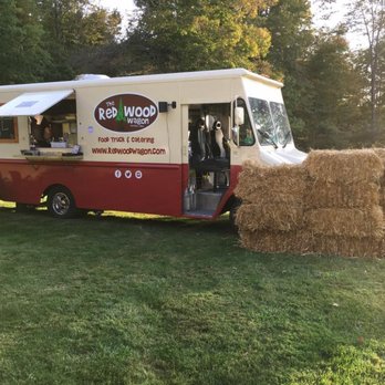 Redwood Wagon - the food truck parked in the grass - Food Trucks Near Me Redwood Wagon - the food truck parked in the grass - Food Trucks Near Me