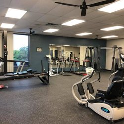 Sports Rehab & Physical Therapy - Front Gym