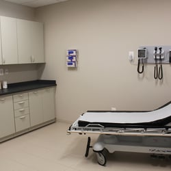Rapid Response Medical Care - Procedure room
