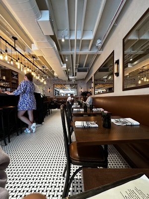 Café Deux by null