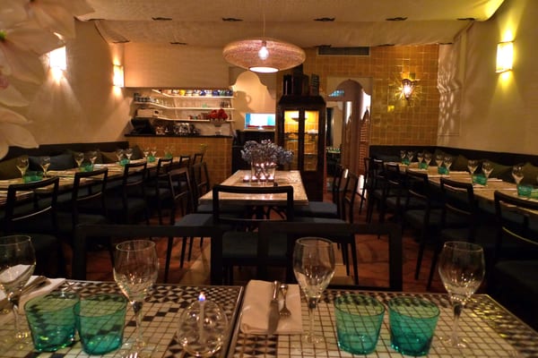 LE TAGINE RESTAURANT by null