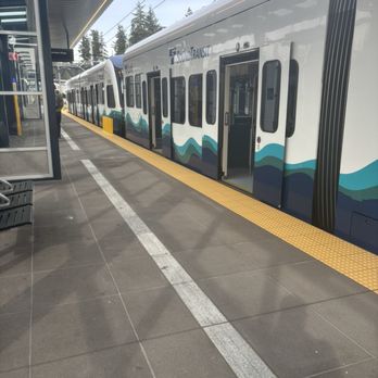 Overlake Village Station - Train Platform - Train Stations Near Me - Redmond, Washington Overlake Village Station - Train Platform - Train Stations Near Me - Redmond, Washington