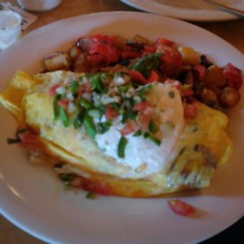 Sloan's - Bacon omelet - Breakfast & Brunch Near Me - Indio, California