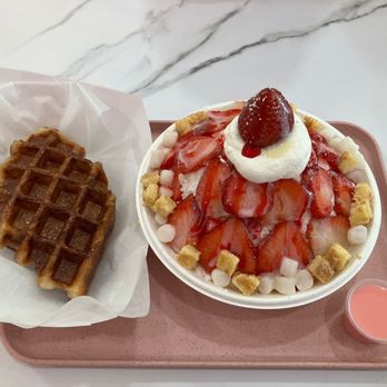 Kobing Dessert Studio - Strawberry Bingsu - Desserts Near Me - Citrus Heights, California