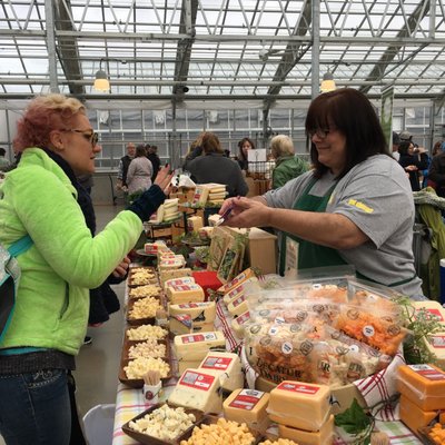 Fondy’s Milwaukee Winter Farmers Market by null