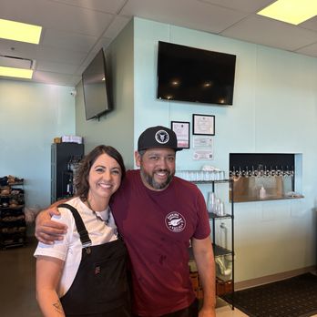 Barking Armadillo Social - Amazing owner Sarah and OG Barking Armadillo bartender Don! - Beer Bar Near Me - Georgetown, Texas