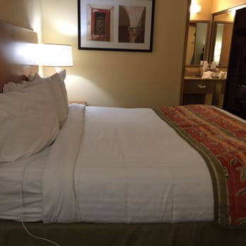 Quality Inn Placentia Anaheim Fullerton - Hotels Near Me - Placentia, California Quality Inn Placentia Anaheim Fullerton - Hotels Near Me - Placentia, California