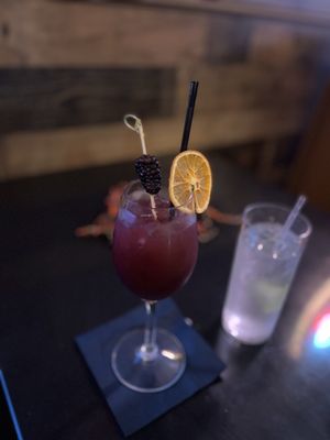 Pa’l Carajo Arepa Lounge by null